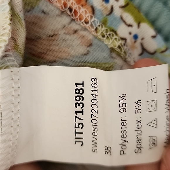 Shein Floral Crop Top Tie Straps Size Small - Picture 4 of 4